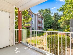 14821 29th Avenue W. K101, Lynnwood WA 98087