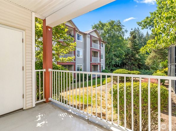 14821 29th Avenue W. K101, Lynnwood WA 98087