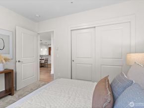 55 Pine Street 203, Edmonds WA 98020