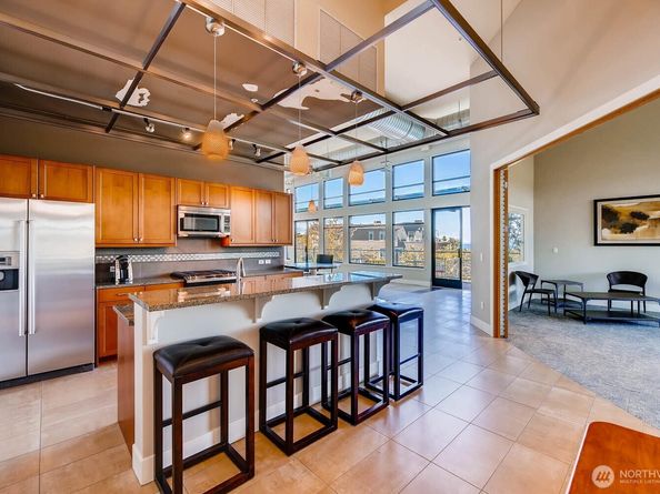 55 Pine Street 203, Edmonds WA 98020