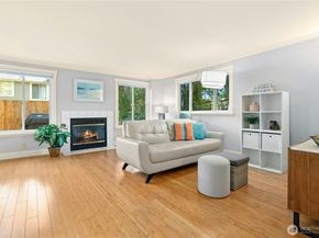 15865 Northup Way 41, Bellevue WA 98008