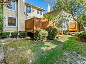 15865 Northup Way 41, Bellevue WA 98008