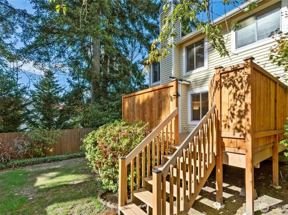 15865 Northup Way 41, Bellevue WA 98008