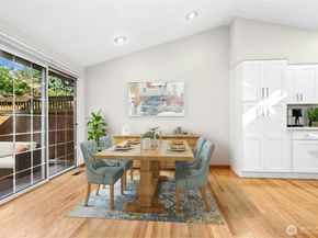 15865 Northup Way 41, Bellevue WA 98008