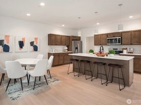 12342 13th Place SW 1A, Burien WA 98146