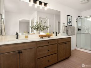 12342 13th Place SW 1A, Burien WA 98146