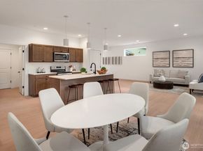 12342 13th Place SW 1A, Burien WA 98146