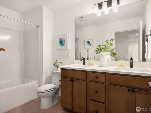 12342 13th Place SW 1A, Burien WA 98146