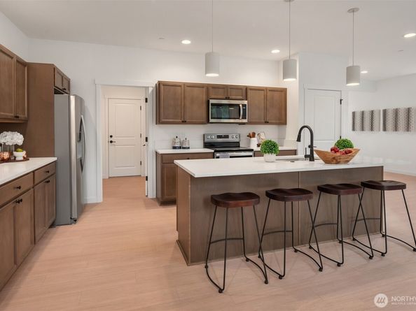 12342 13th Place SW 1A, Burien WA 98146