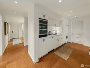 1065 Summit Avenue E, Seattle WA 98102