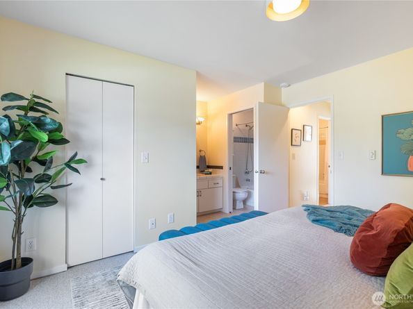 616 29th Avenue E Unit 5, Seattle WA 98112