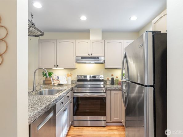 616 29th Avenue E Unit 5, Seattle WA 98112