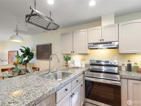 616 29th Avenue E Unit 5, Seattle WA 98112