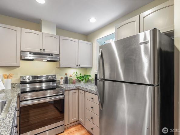616 29th Avenue E Unit 5, Seattle WA 98112