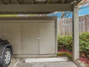 616 29th Avenue E Unit 5, Seattle WA 98112
