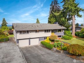 8831 Rivercrest Avenue, Everett WA 98208