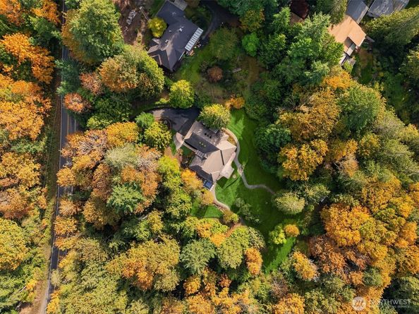 5815 NE Baker Hill Road, Bainbridge Island WA 98110