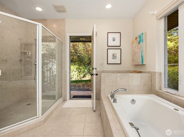 5815 NE Baker Hill Road, Bainbridge Island WA 98110