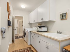 5815 NE Baker Hill Road, Bainbridge Island WA 98110