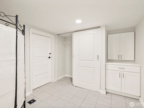 2914 E Columbia Street, Seattle WA 98122