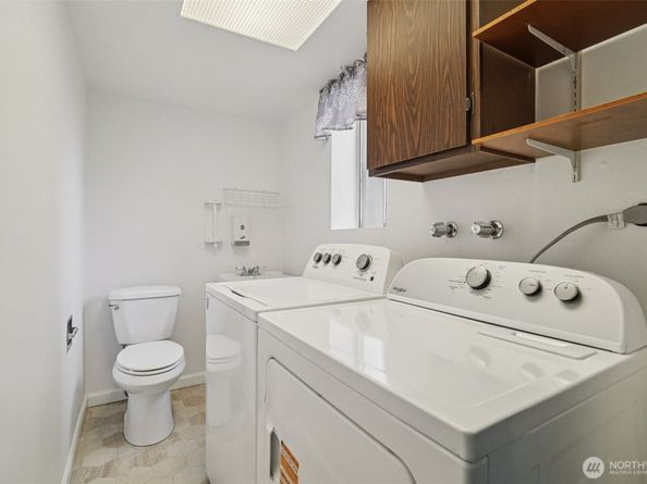 1261 150th Avenue SE, Bellevue WA 98007
