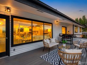 619 8th Avenue S, Edmonds WA 98020