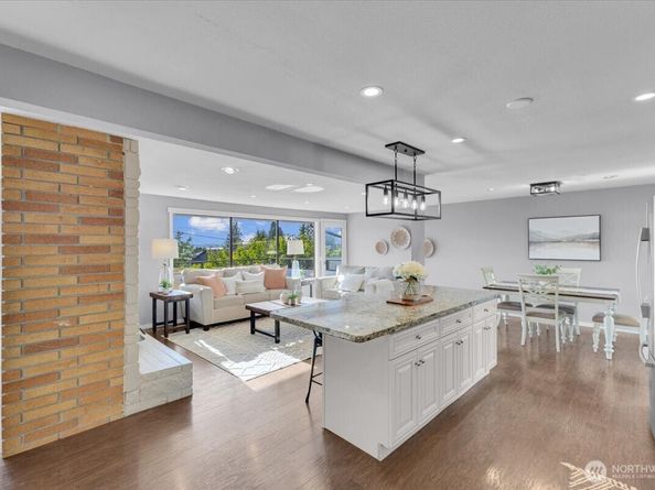 619 8th Avenue S, Edmonds WA 98020