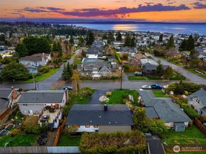 619 8th Avenue S, Edmonds WA 98020