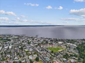 619 8th Avenue S, Edmonds WA 98020