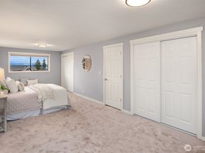 619 8th Avenue S, Edmonds WA 98020