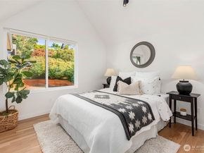 2329 NW 99th Street, Seattle WA 98117