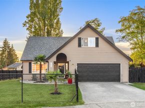 1659 S 245th Place, Des Moines WA 98198