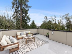 7223 NE 118th Court, Kirkland WA 98034