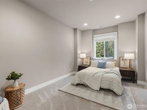 7223 NE 118th Court, Kirkland WA 98034