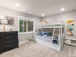 7223 NE 118th Court, Kirkland WA 98034