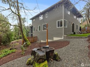 7223 NE 118th Court, Kirkland WA 98034