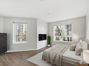 3028 Western Avenue 110, Seattle WA 98121