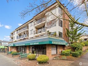 7850 Green Lake Drive N 101, Seattle WA 98103
