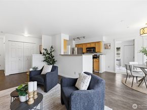 300 High School Road NE 300, Bainbridge Island WA 98110
