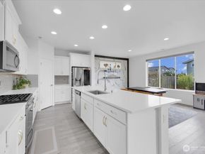 1004 75th Drive SE, Lake Stevens WA 98258