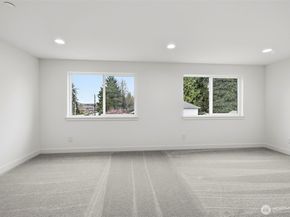 23706 84th Avenue W, Edmonds WA 98026