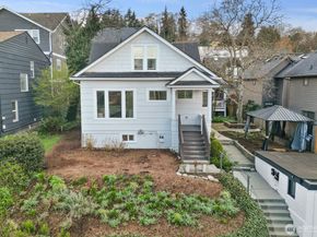 3443 21st Avenue W, Seattle WA 98199