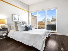 3220 Franklin Avenue E, Seattle WA 98102