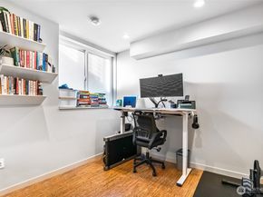 3220 Franklin Avenue E, Seattle WA 98102