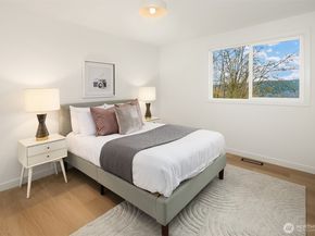 14214 Westwood Place NE, Seattle WA 98125