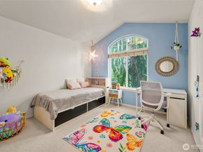 18725 35th Drive SE, Bothell WA 98012