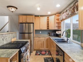 304 5th Avenue NW, Algona WA 98001