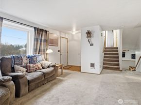 304 5th Avenue NW, Algona WA 98001