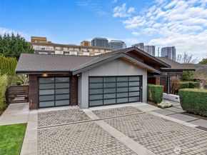 1014 Belfair Road, Bellevue WA 98004