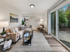 2303 N 193rd Street, Shoreline WA 98133